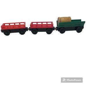 Thomas & Friends Wooden Railway Cargo and Barrel Train Cars